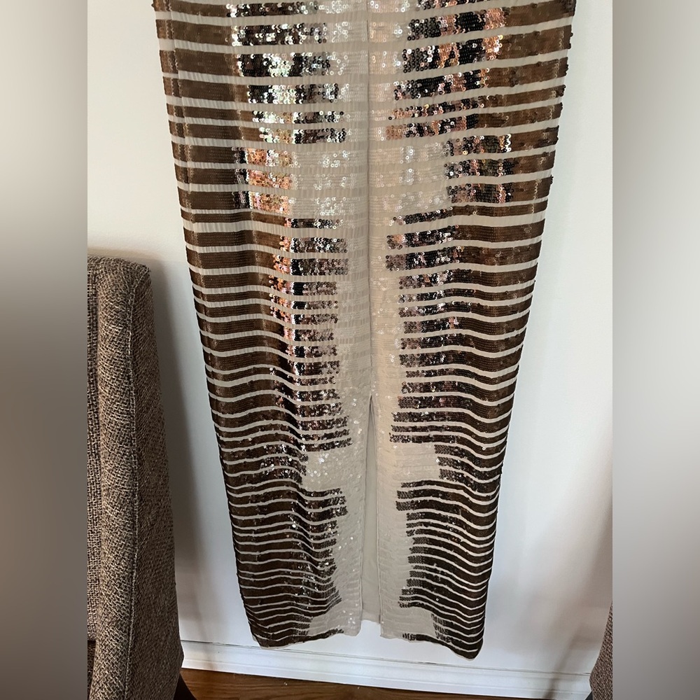 BCBGMaxAzria Sequin Dress- Large PtP 18.5 inch - Picture 10 of 15